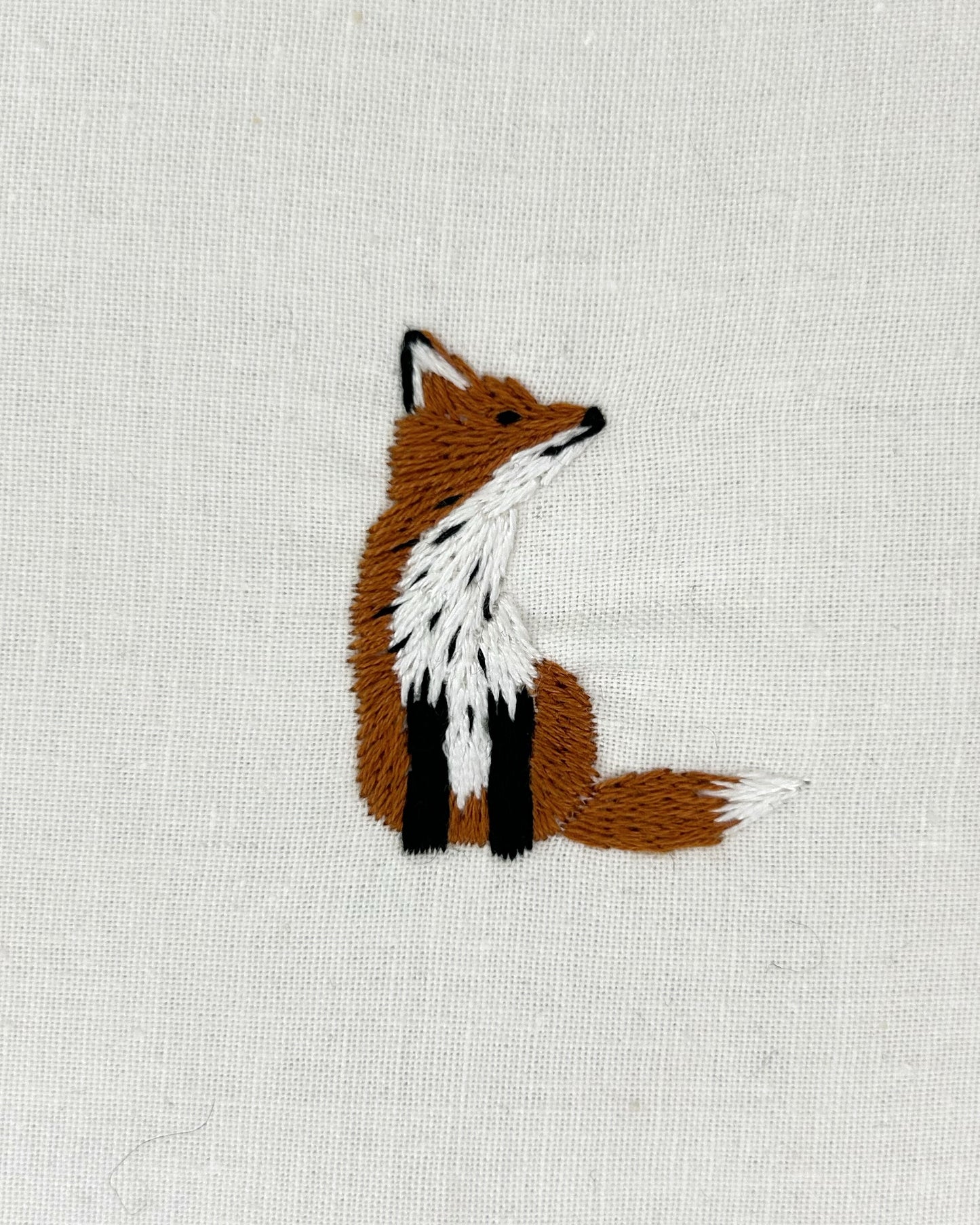 Broderiopskrift RÆVEN og en intro til SCHATTERSTING